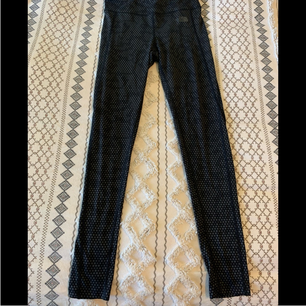 The North Face Womens size small leggings
